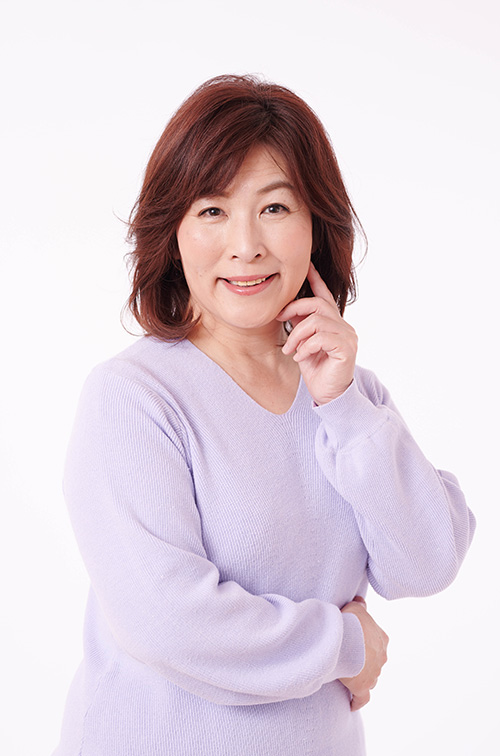 40代・50代の女性ミドルモデル・タレント　奈津　陽子