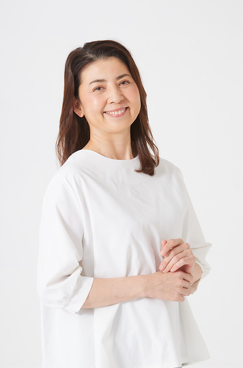 40代・50代の女性ミドルモデル・タレント　藤原　久美子