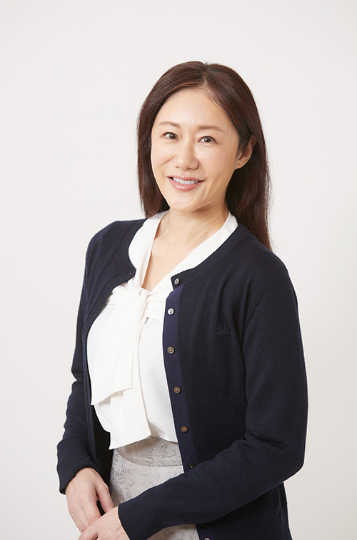 40代・50代の女性ミドルモデル・タレント　藤原　ノン