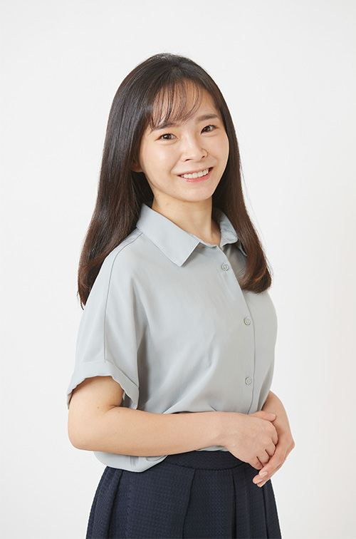 〜30代の女性ミドルモデル・タレント　小岩　蒼