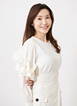 40代・50代の女性ミドルモデル・タレント　長瀬　咲令菜
