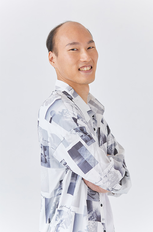 〜30代の男性ミドルモデル・タレント　白熊　利晃