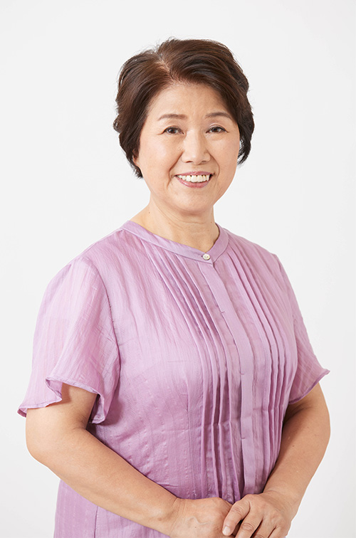 60代・70代・80代の女性シニアモデル・タレント　坂祝　絵香