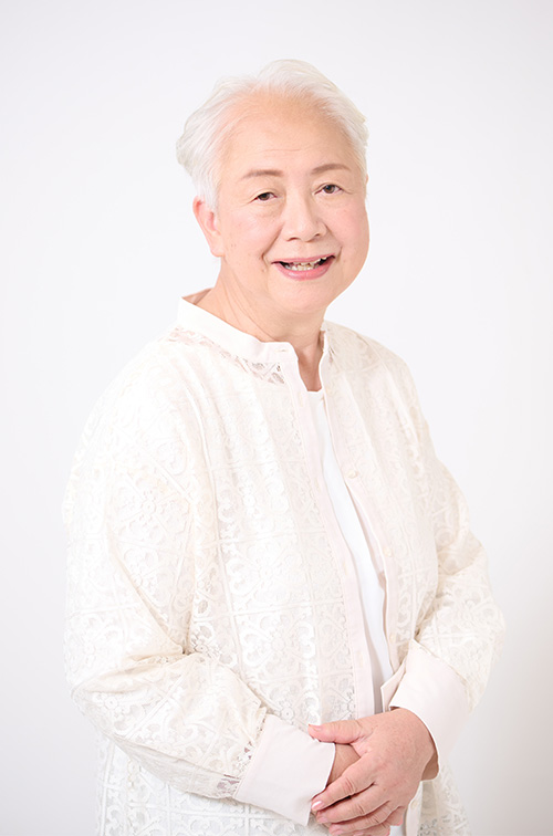 60代・70代・80代の女性シニアモデル・タレント　浅賀　文惠