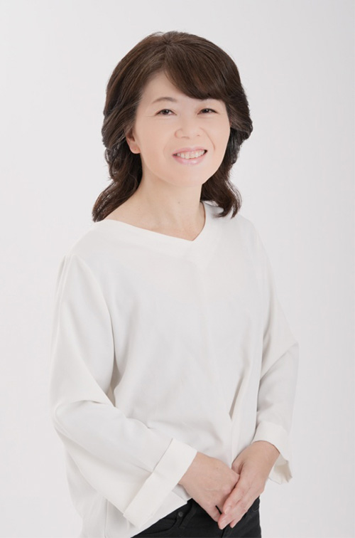 40代・50代の女性ミドルモデル・タレント　丸山　とも