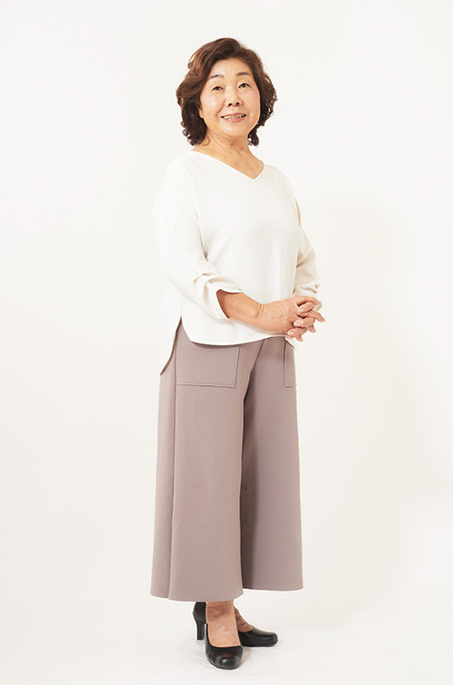 60代・70代・80代の女性シニアモデル・タレント　安藤　彌生