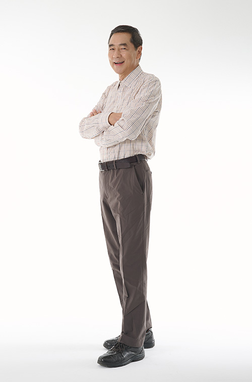 60代・70代・80代の男性シニアモデル・タレント 岩泉 光