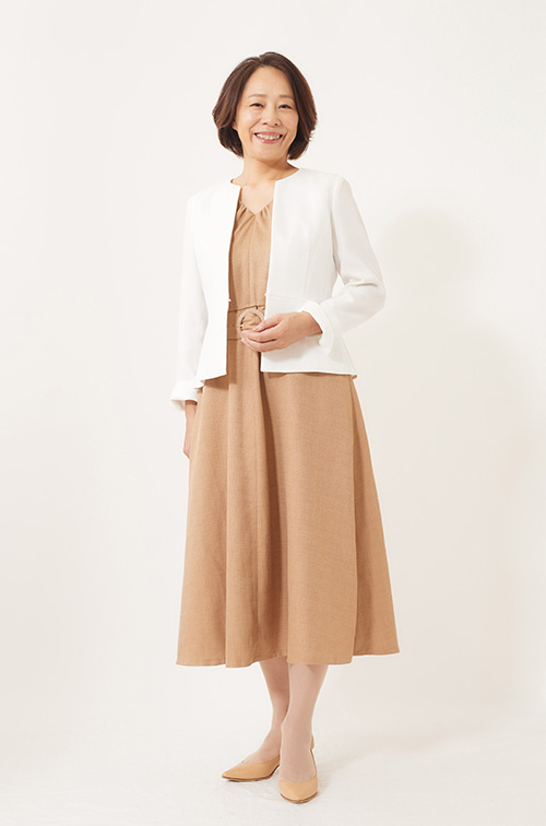 40代・50代の女性ミドルモデル・タレント 宮寺 花綸