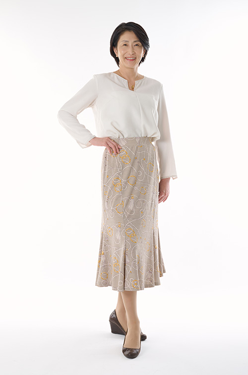 40代・50代の女性ミドルモデル・タレント　吉広　璃恵子