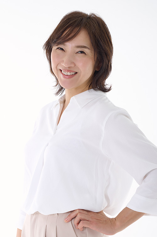 40代・50代の女性ミドルモデル・タレント　伊沢　まのあ