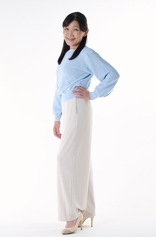 40代・50代の女性ミドルモデル・タレント　秋月　咲予