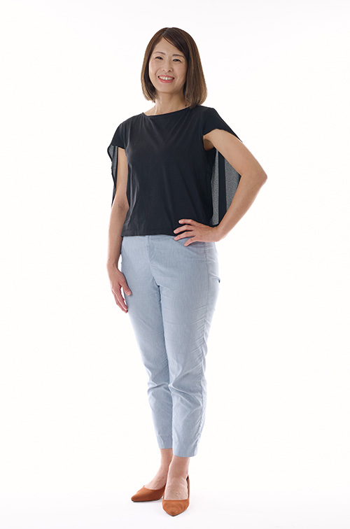 〜30代の女性ミドルモデル・タレント　平野　優里