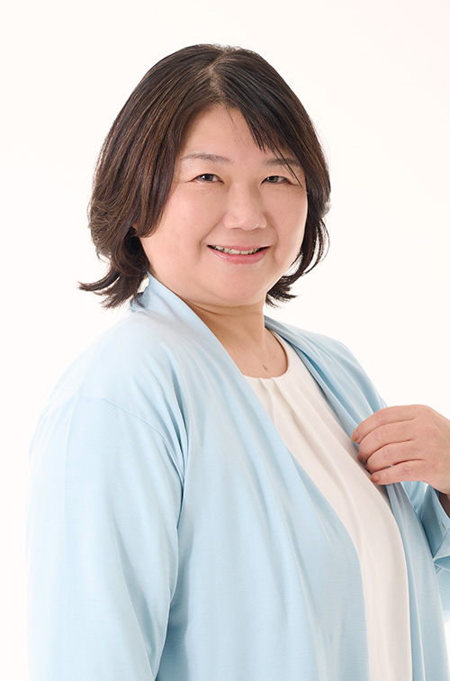 60代・70代・80代の女性シニアモデル・タレント　松岡　怜花